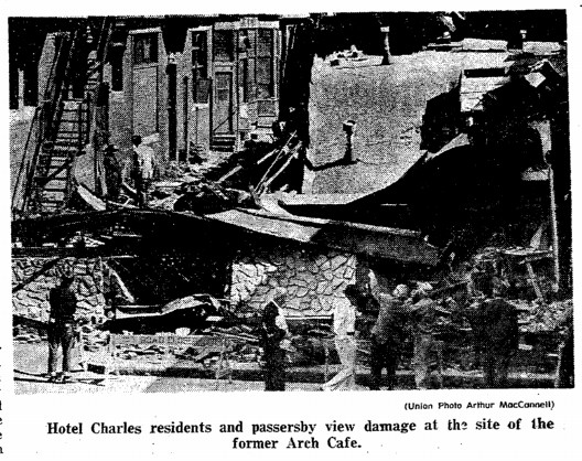 KMArchCafeSept131973